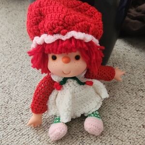 Vintage Strawberry Shortcake And Friends Cherry Pie Crochet Doll